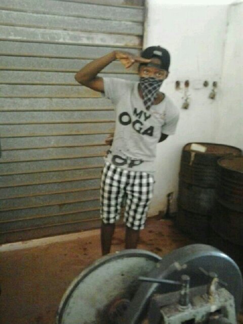 Sirheinze's profile picture. 