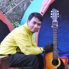 Botanist | Agriculturist | Diver | Forester | Street Learner | Founder @terrariumindo