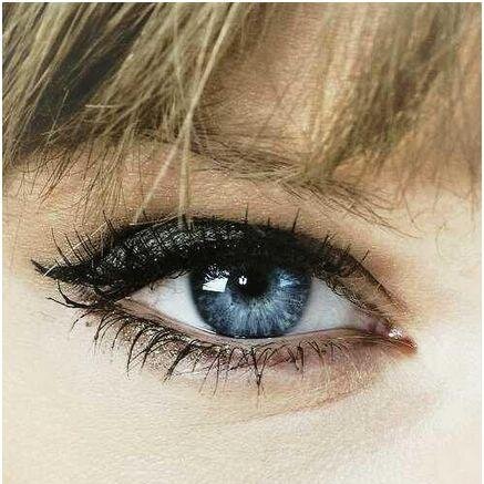 This page is for swifties, smilers, lovatics, selenators, etc.
Is dedicated to Taylor Swift because I lover her so much... ♡