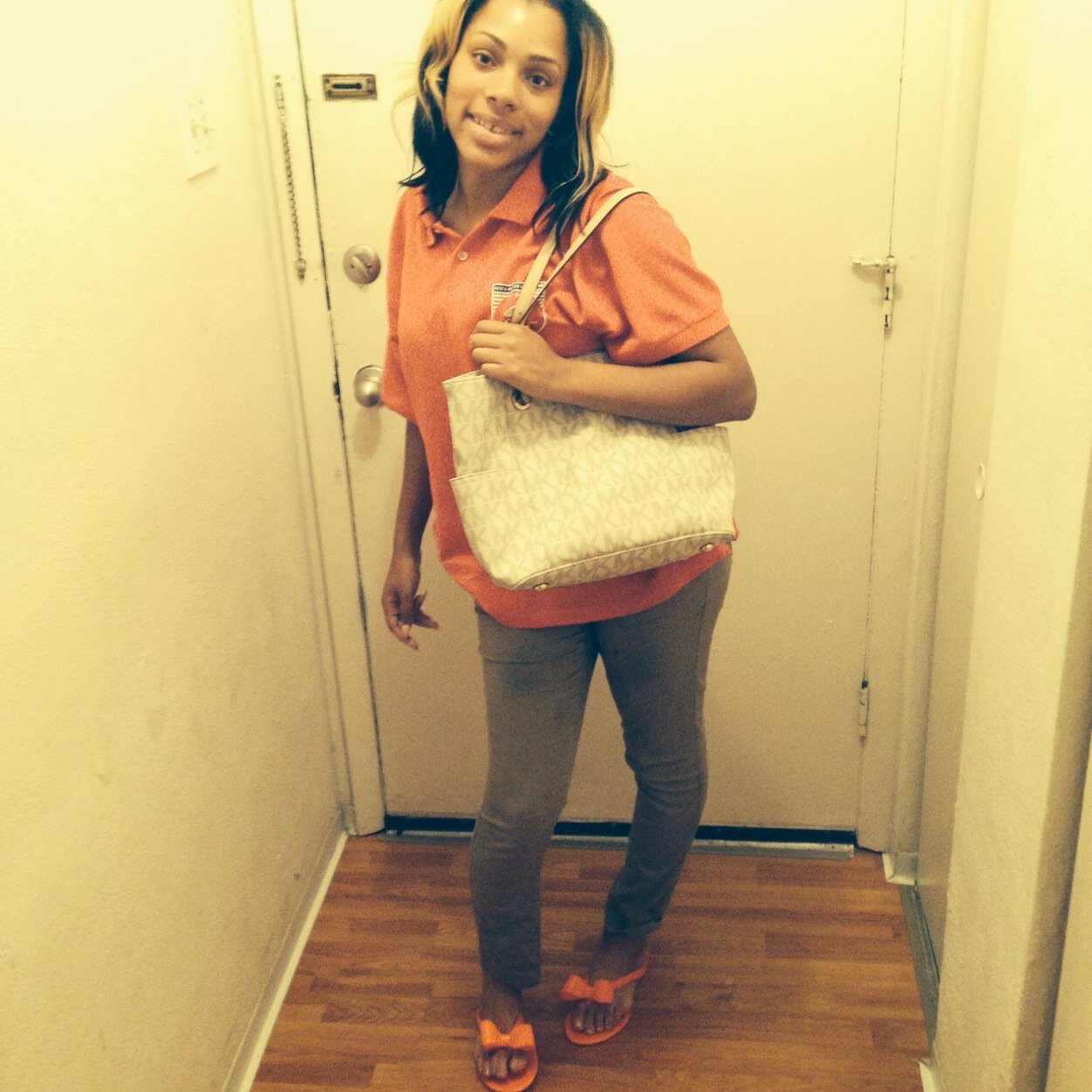 I got my own , , with a && I'm only 21 how many of u bitches can say that aw ok take a #Exit