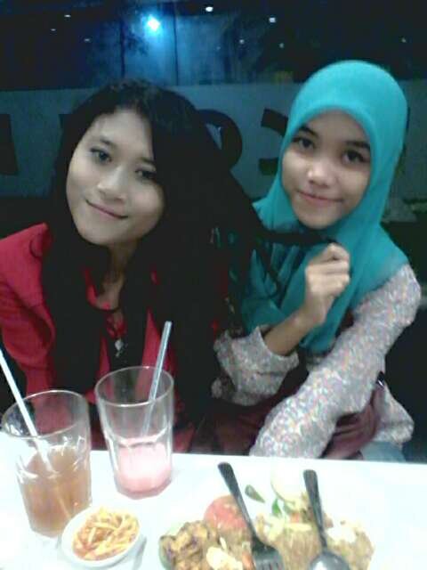 WulansariPesek's profile picture. Wuulansari | 1104995 |