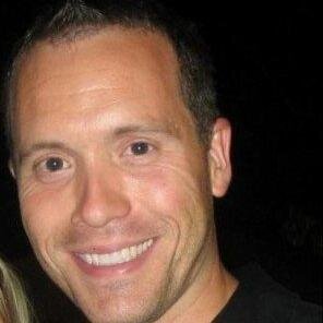 Hockey fan,former college player. I have worked in Tech, Start-Ups,https://t.co/50egAlzelm travel,good conversation,intellectual curiosity, strong coffee ☕️ Hablo espanol