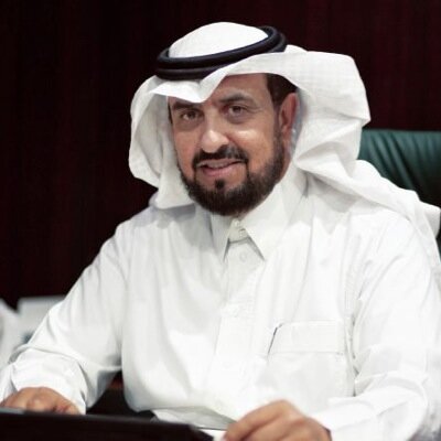 محامي ومستشار قانوني - خريج كلية الشريعة في جامعة الامام محمد بن سعود