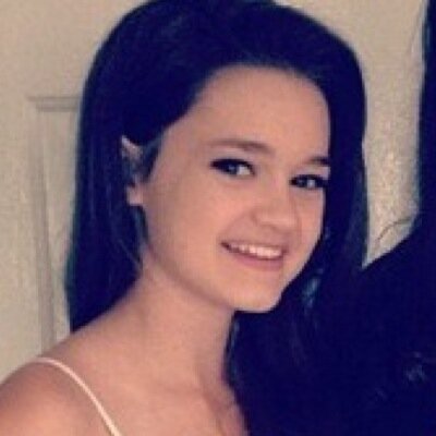 Nicknames:#Jo #Anna WARNING:I may act all cute but my Bites are Deadly..|Hybrid|Single| (13 yrs old) Sis:@Bratybecca Brothers:@DealMakerElijah @RuthlessNik