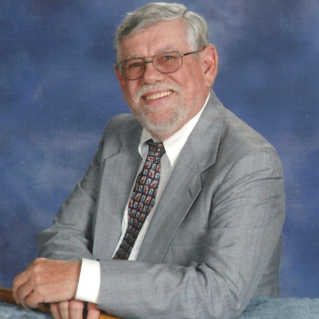 Recently retired trucker. Published my true-life novel, Death by Circumstance (A Trucker's Mystery), Trying to get the screenplay produced
