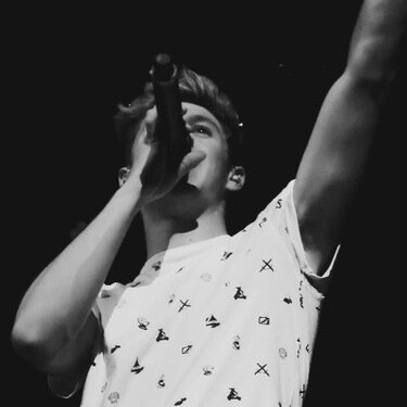 MusicEdSheeran's profile picture. ☻ I'm obsessed with band ☻