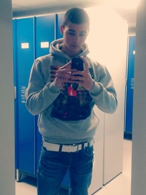 Mon rêve? C'st de mourir avant ma mère pour ne pas mourir deux fois..!                                                                 TEAM INSOMNIAQUE !