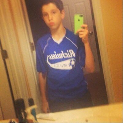 God has a plan for everyone DONT EVER GIVE UP! Love soccer!