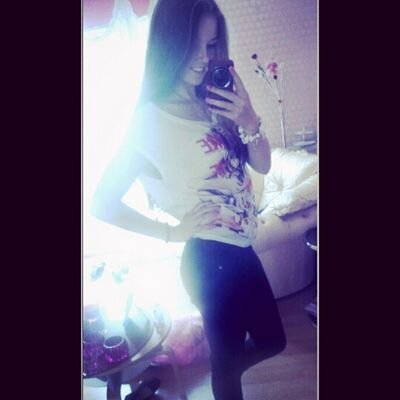 EsmeraldaGeeris's profile picture. Just follow your heart, if it feels right, it is right.