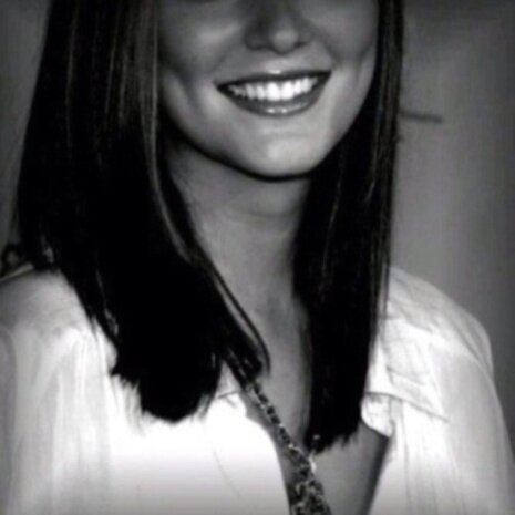 gAbcosMoon's profile picture. خريجة جامعة هافارد في ماساشوستش  بڤ