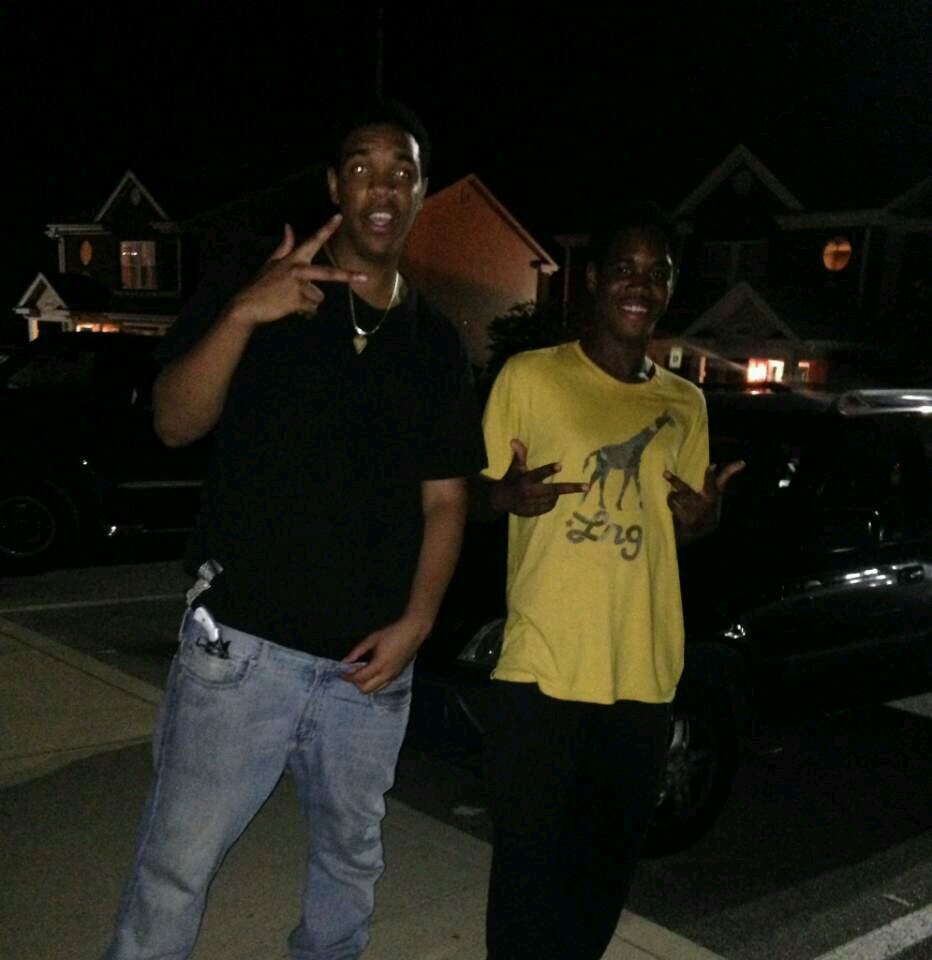 I'm all about my bucks no slow bucks 〽.I.P LIL_O FLY HIGH 5✈✈