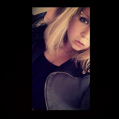 love my bestfriend @kim_hartje