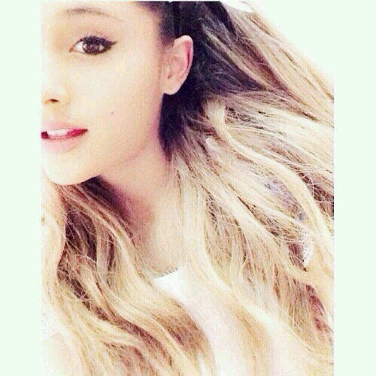 ARIANA GRANDE ♥.... || I got 99 problems, but you won't be one ♡