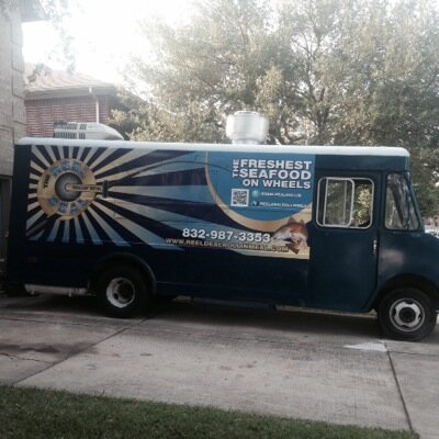 ReelDealRollin's profile picture. The Freshest Seafood on Wheels.
