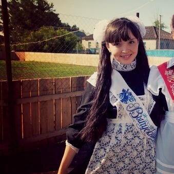 люблю танцевать гулять с друзьями