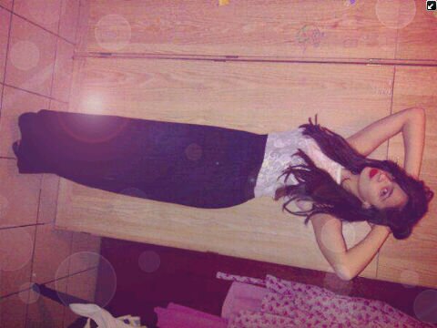 I'm a Weird person, sarcastic, girly with a hint of tomboy