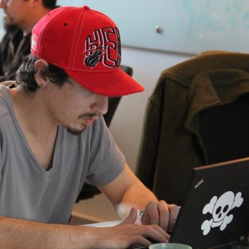 SecFan, CyberPrivacyActivist, Science Divulgator, University Teacher, Jazz Singer, Programmer, TaichiArtist