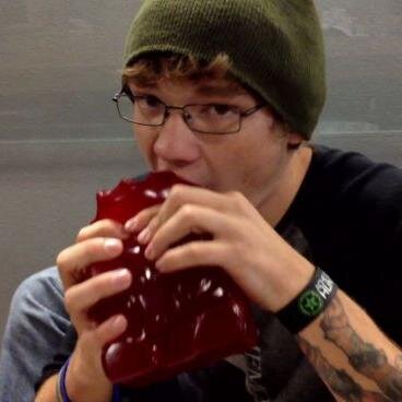 ♥- @actual_Gavin | multi shipper ( was originally vriska)