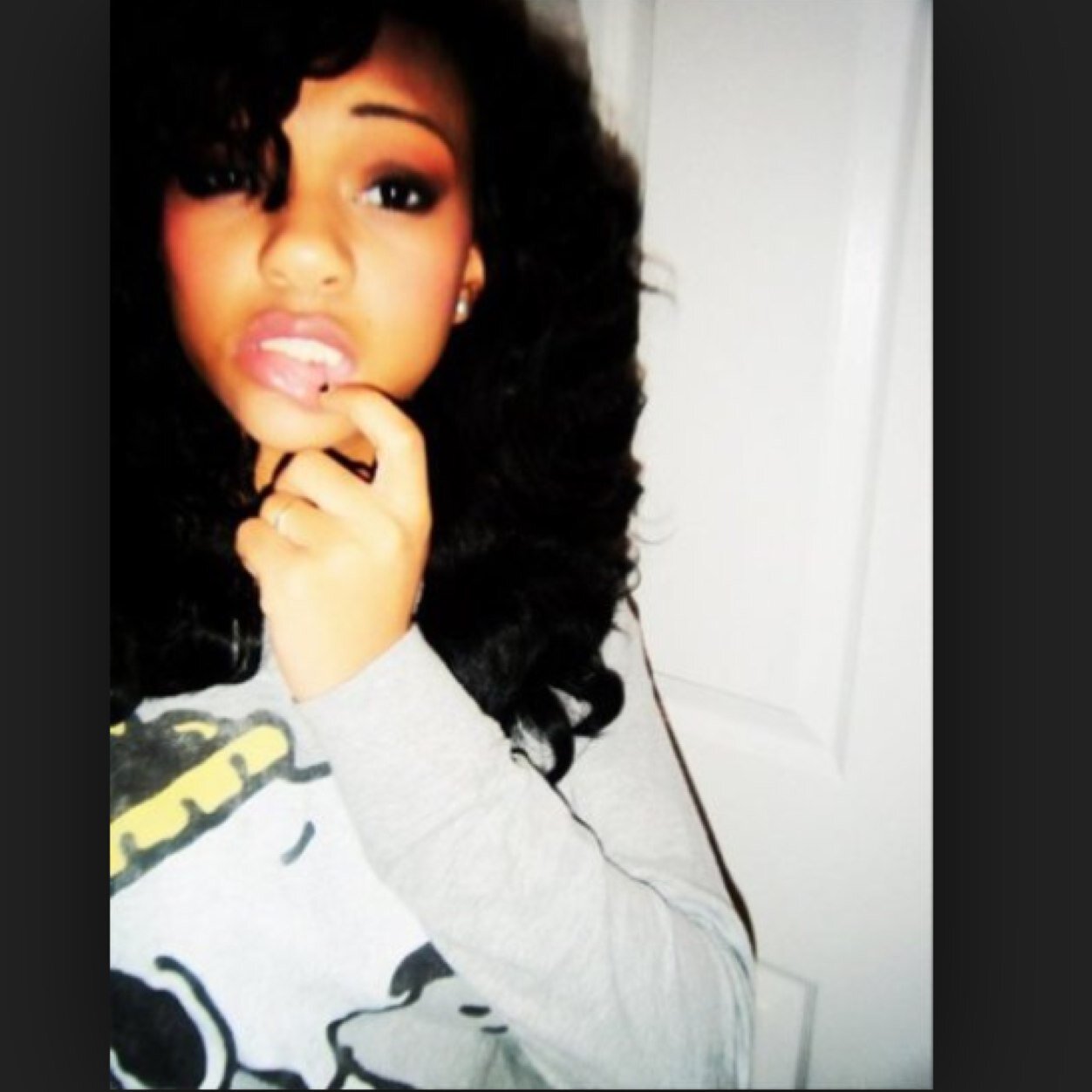 YoungBridaSav's profile picture. No need for a new bio just Follow my new twitter last one got hacked at 2k