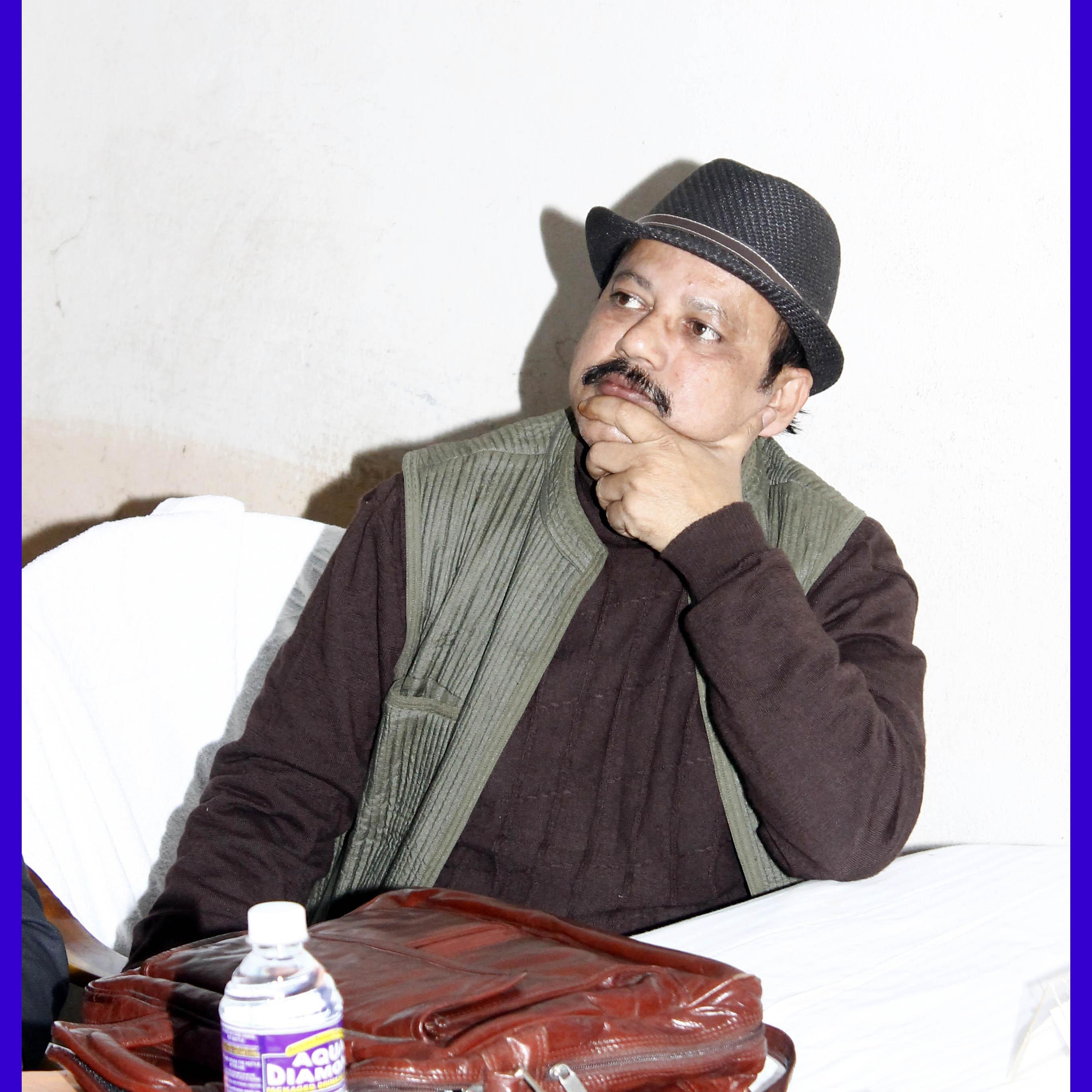 I am a Youth Worker, Social Activitist  and love to work as central Defence Assistance