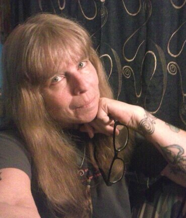 Mom, Grama, old hippie, traveler, Pitbull advocate, tattoo addict, all y'all know me by now.