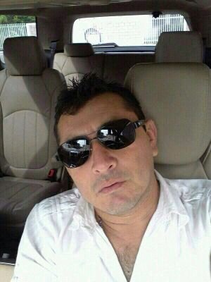 roycaatle's profile picture. lic. Admon publica