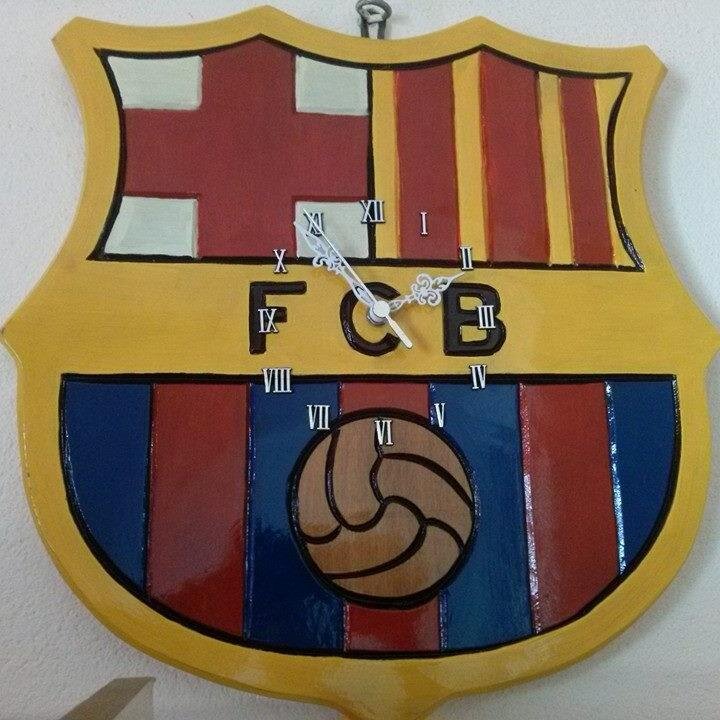 Deus, Família, Amigos e futebol Amor por time é igual de mãe, só um, Barcelona 💙❤