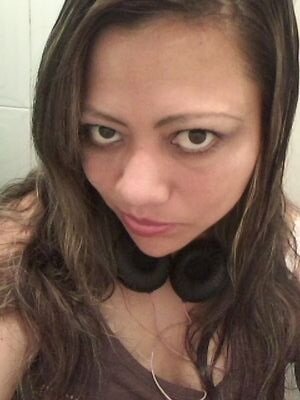 Sé que vos me amás y sabés que yo te amo....mi amor por vos es único, pero no es mi único amor...YEHAAA¡¡¡
