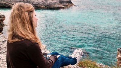 saraconstan's profile picture. Periodista, con la radio a cuestas y coleccionista de 
periódicos. Ahora, buceando por el  marketing digital