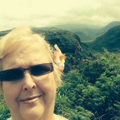 Imagatorgirl's profile picture. 911 Specialist, Traveler, Sports Fan, Wine Taster, Florida Gator Fanatic, Lover of God, Family, Friends, Freedom, Laughter, LIFE.