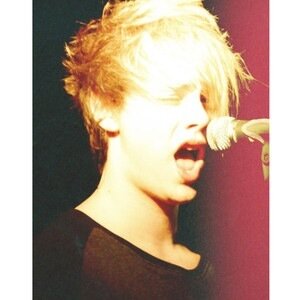 (っ◔◡◔)っ psst dont follow this acc follow @ASHT0PIA and/or @nxuisparadise (っ◔◡◔)っ