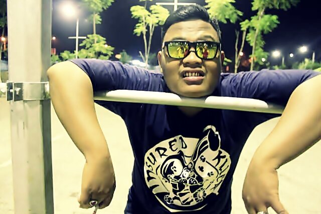 Boyoot'M'c. 'Work in PT.JASAMARGA.Tbk.Persero Cabang CTC' 'Owner Brand Insured Killer' 'd'BINNER HipHop Music Project'  'PIN :2A02B1DD'