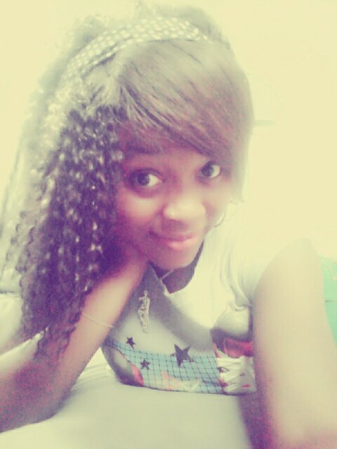 anna_b33's profile picture. 