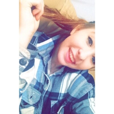 ImShiane_KissMe's profile picture. Can't efford a vacation so I take a trip.