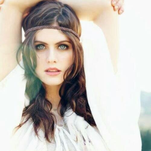 AnnabethCDR's profile picture. Annabeth- 16 años- eternamente enamorada de Percy, mi sesos de alga- el doble de inteligente que tu. hermana de Hermione http://t.co/ulrW3EzXZv