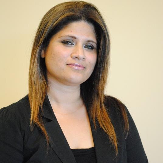 Agent who's an expert in the local areas of San Diego, eager to help all of my clients through the process of buying or selling their homes, from start to close