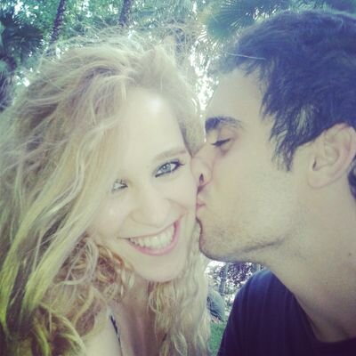 Hay momentos en la vida que una sola decisión, en un solo instante cambia irremediablemente el curso de las cosas...