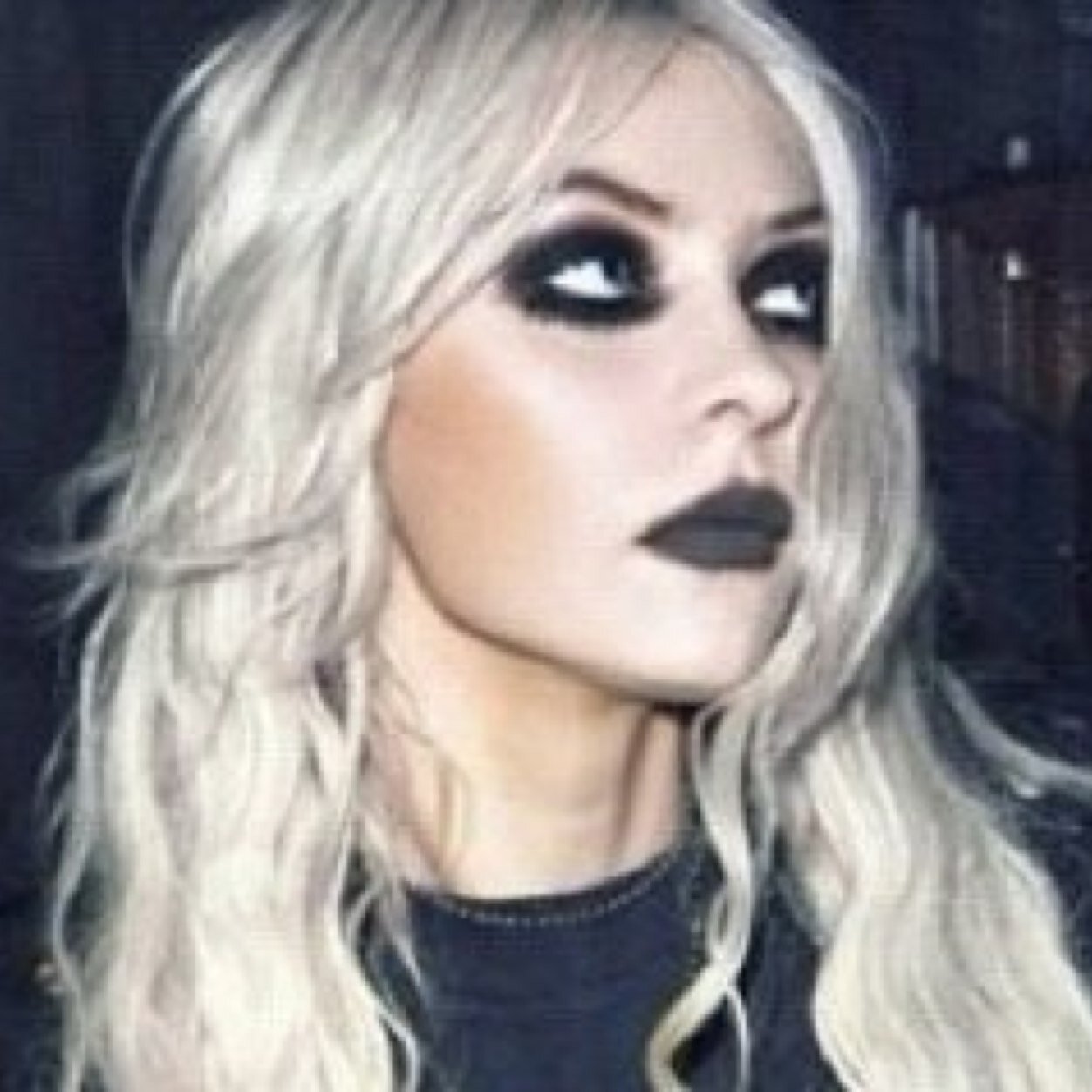 Taylor Momsen (@TuTayl... Taylor Momsen Twitter