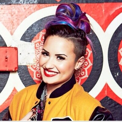 ❤️ Lovatic Fan account. Staying strong 365 days a year. Queen Demi. ❤️