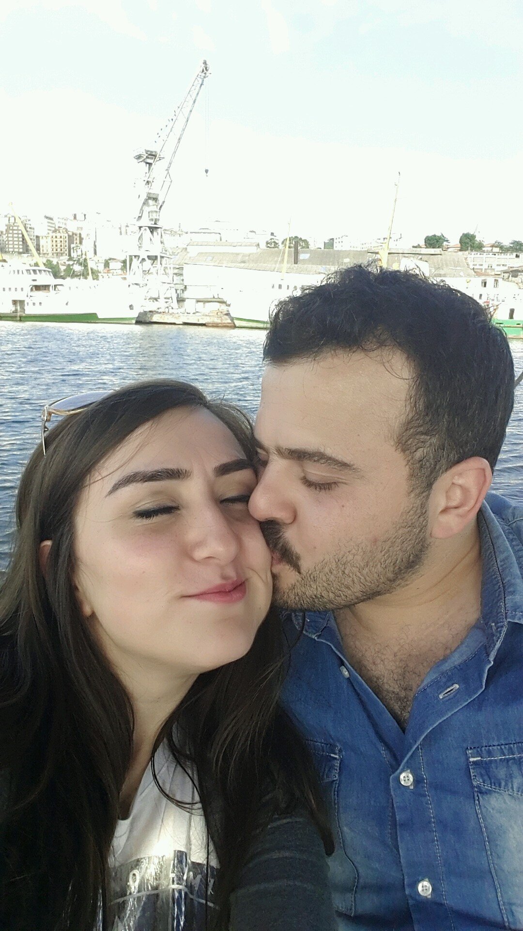 Aldırmam hiç yağmurlara,Benim güzel Hatalarım varr:))