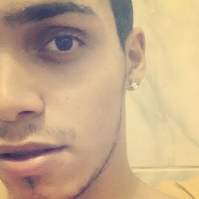 TWITTER OFICIAL

Instagram:  http://t.co/8VxvRqPQ7T
Facebook: kuki.henrique/facebook.com Canal: http://t.co/kF5rBAMfXL
