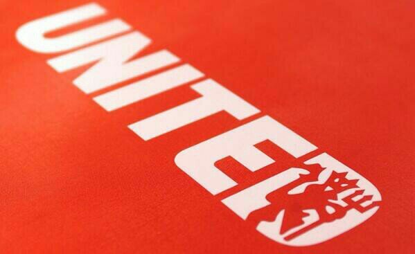 Manutd fan 4 life...the biggest club in the planet..