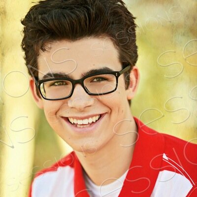 Hey! Im Carter Gilbert and I am 17 years old. My overprotective sister @spunkyelena . Im single..