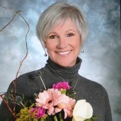 CreativeStill's profile picture. Garden Stylist & Horticulture Technician specializing in small garden design & creative urn displays.