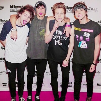.luke... dont stop. vine: ßomewhat £ditts