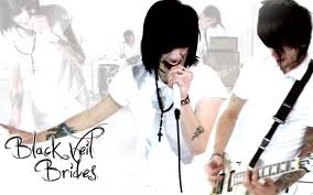 I love bands♥I love kellin quinn♥I love sleeping with sirens♥  this is my new account from ifyoucanthang14♥ follow me for a follow♥ austin followed me 3/27/14♥