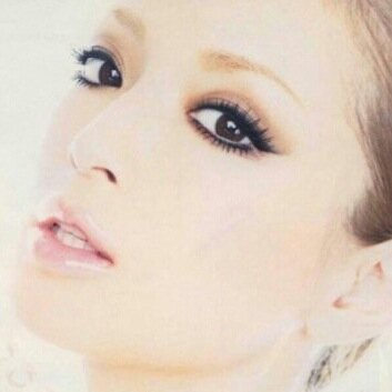 美しくあるには、自分を知り磨く事を続ける。そんな呟きで参考になれば〜〜 
一緒に笑顔の日々をおくりましょう。