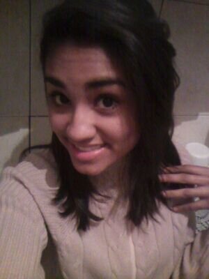 Me ama poorraa nenhuma ! (Y)
