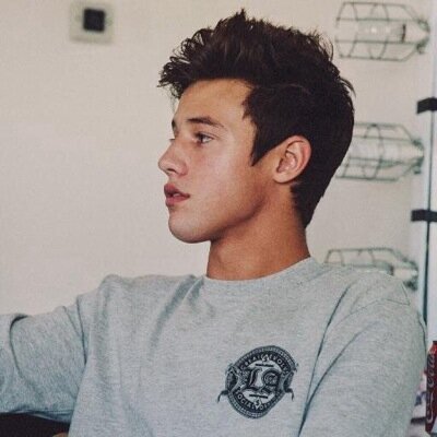 tabatlookan_'s profile picture. hi, i just want to say you guys are beautiful ❤️ also please follow my main twitter @tanis___ SO PLEASE FOLLOW ☺️