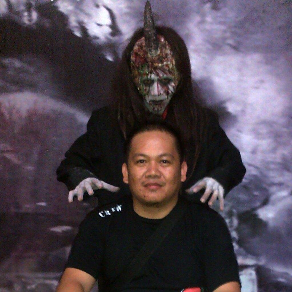 richardmantiri's profile picture. 